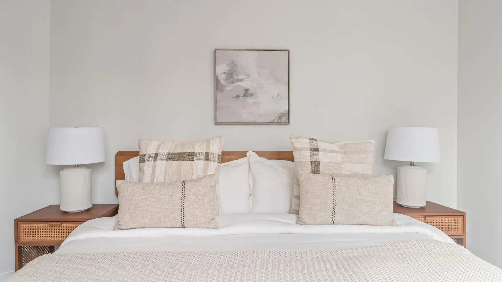 Elegant 2Bed 2Bath Apt New York